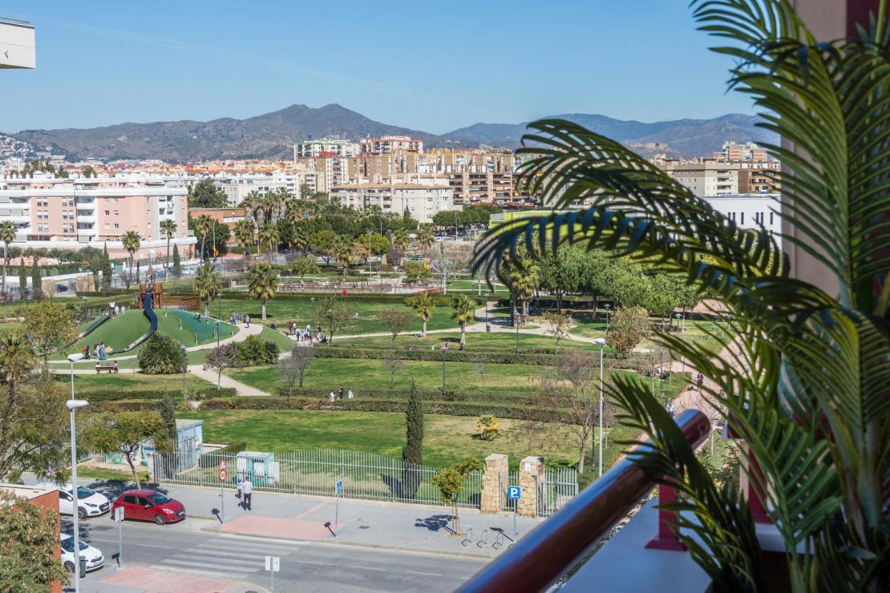 Wintowinrentals Parque Litoral, Family & Málaga Exterior foto